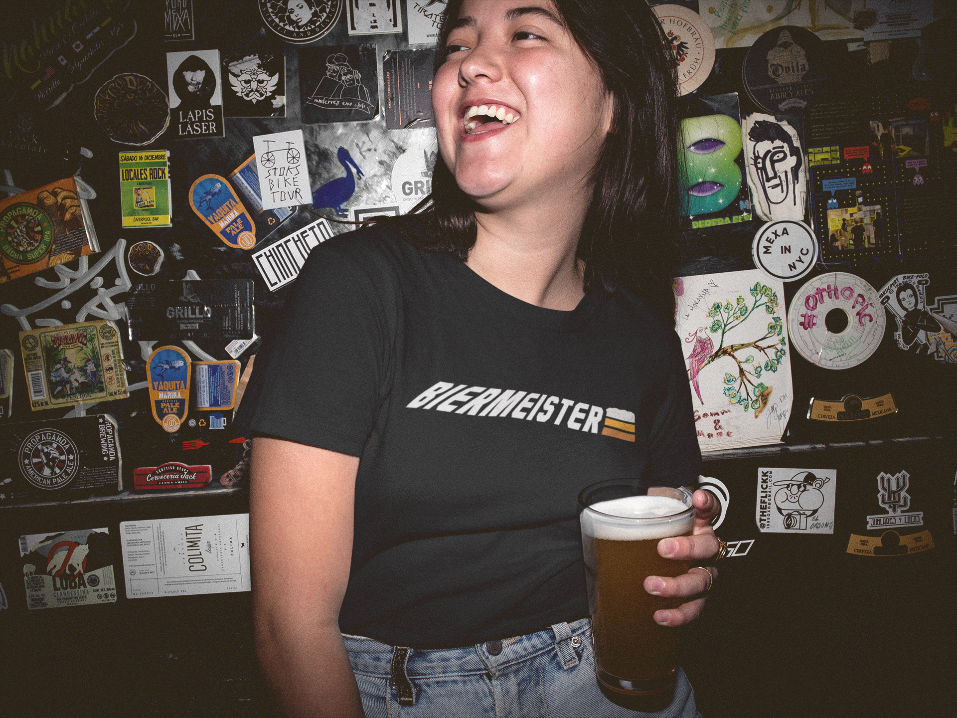 Contoured silhouette with comfortable cotton fabric for craft beer fans
