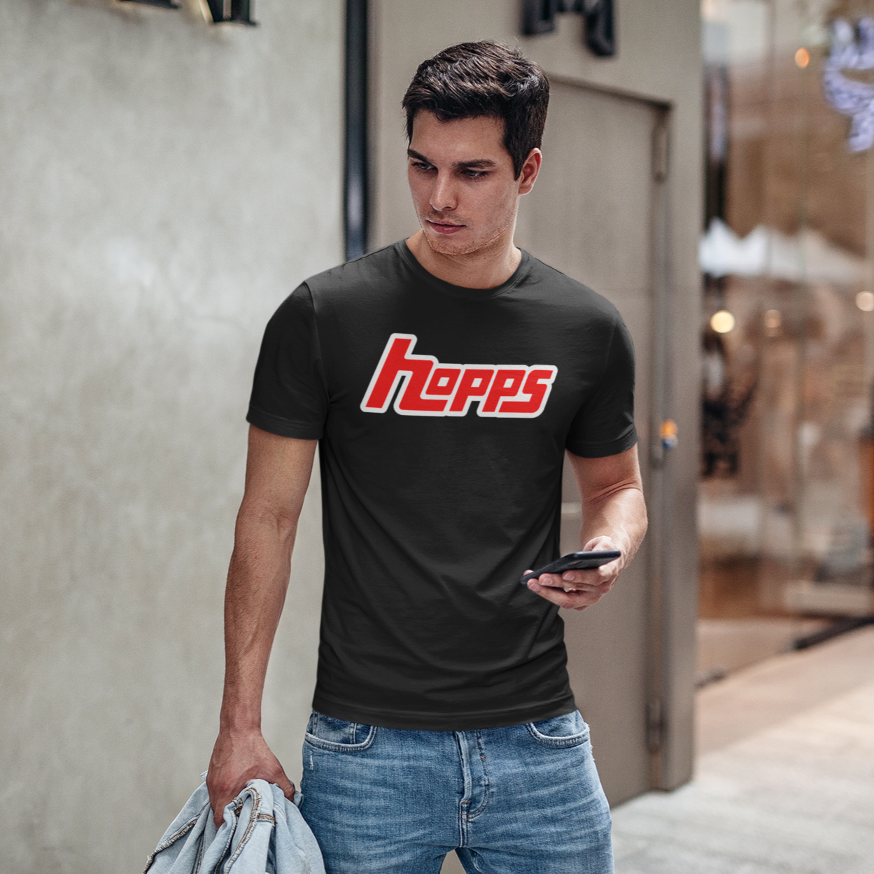 Vintage–inspired Hopps beer T-Shirt for homebrew enthusiasts